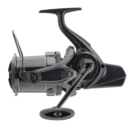 Mulineta Daiwa 24 Crosscast 45SCW 5000C QD Expediere rapidă